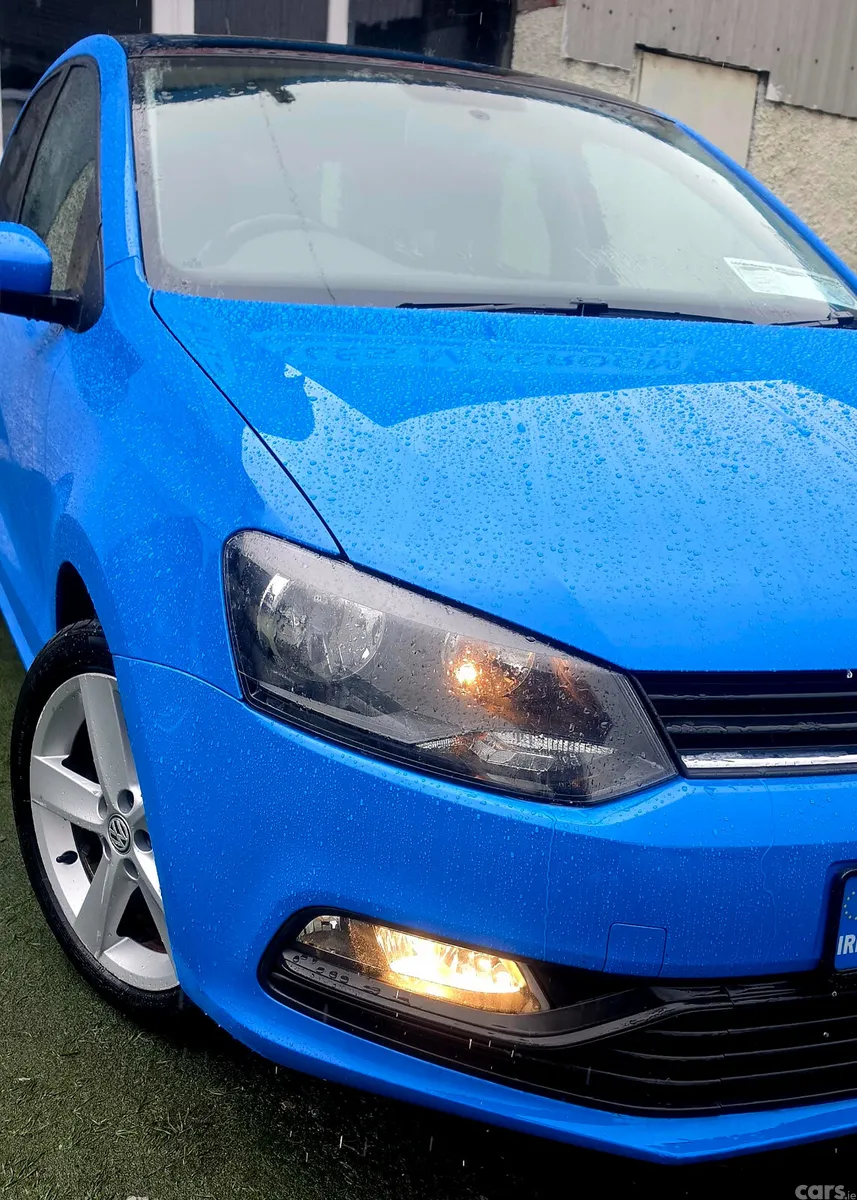 Volkswagen Polo Hatchback, Petrol, 2016, Blue