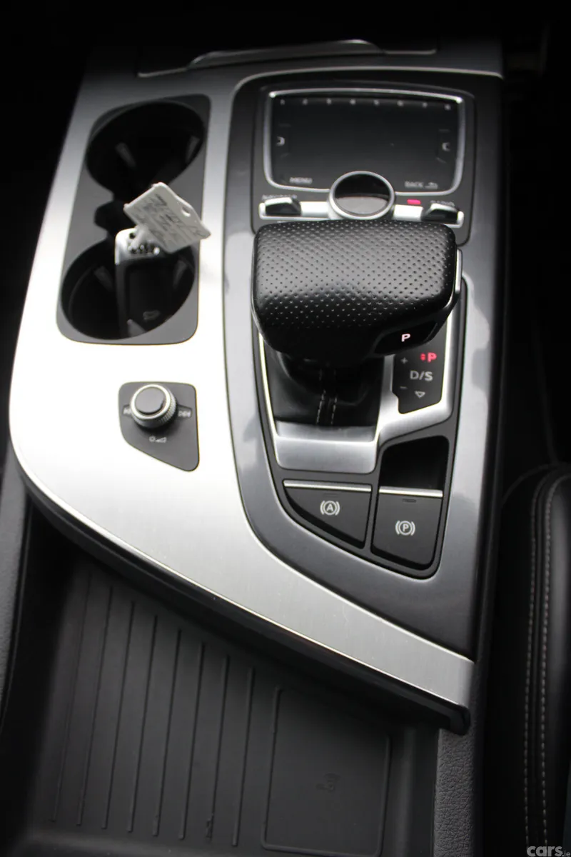 Audi Q7 SUV, Diesel Hybrid, 2019, Black