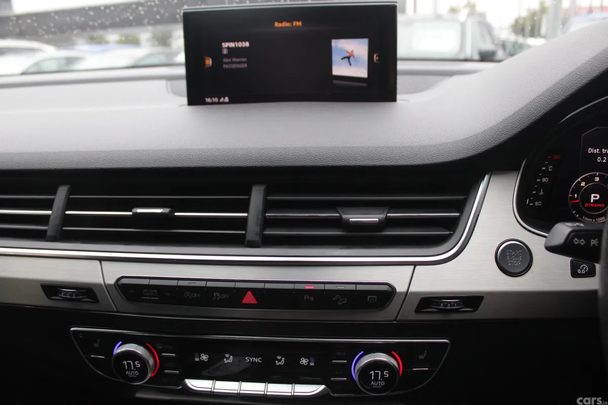 Audi Q7 SUV, Diesel Hybrid, 2019, Black