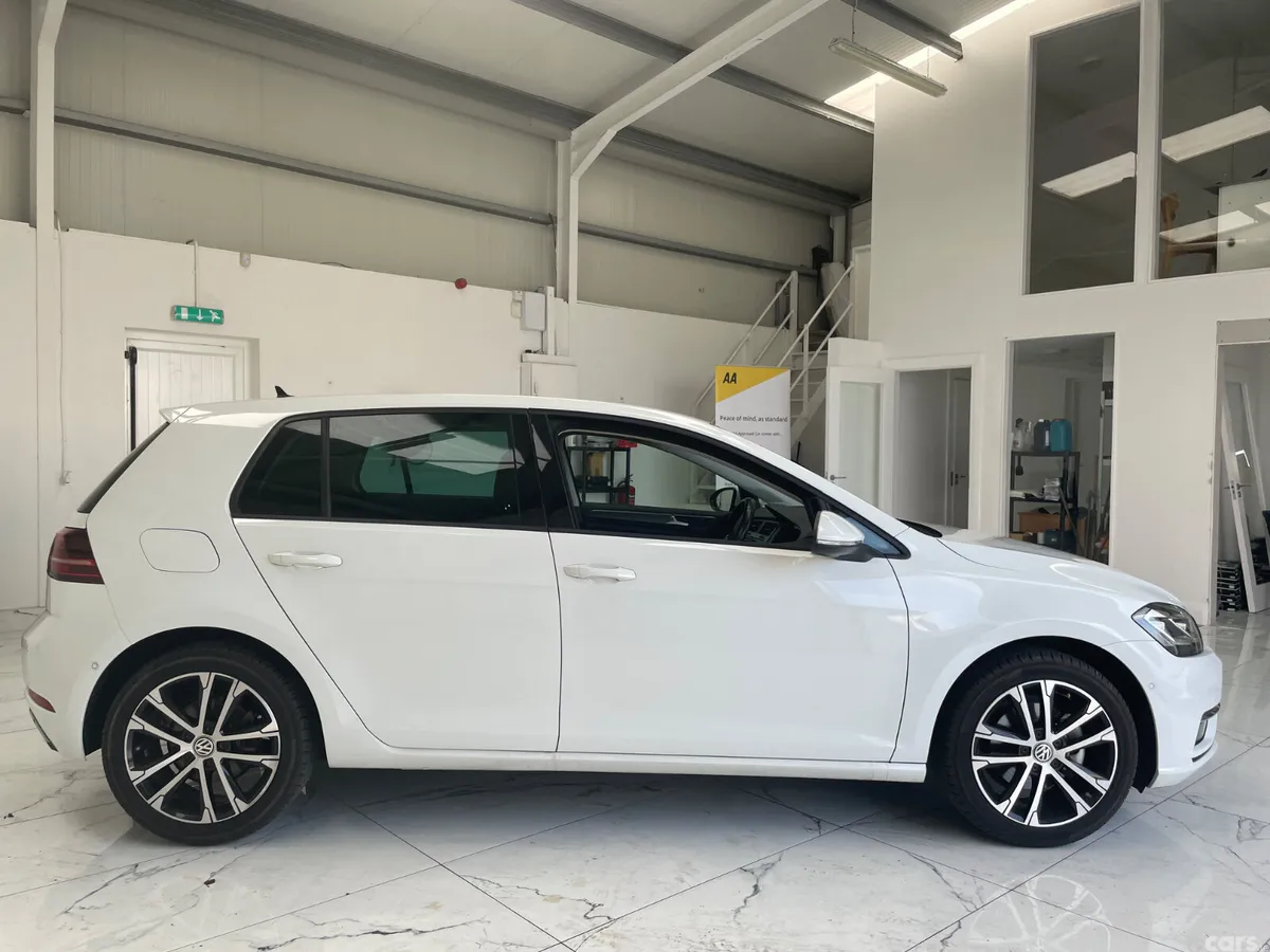 Volkswagen Golf Hatchback, Petrol, 2019, White
