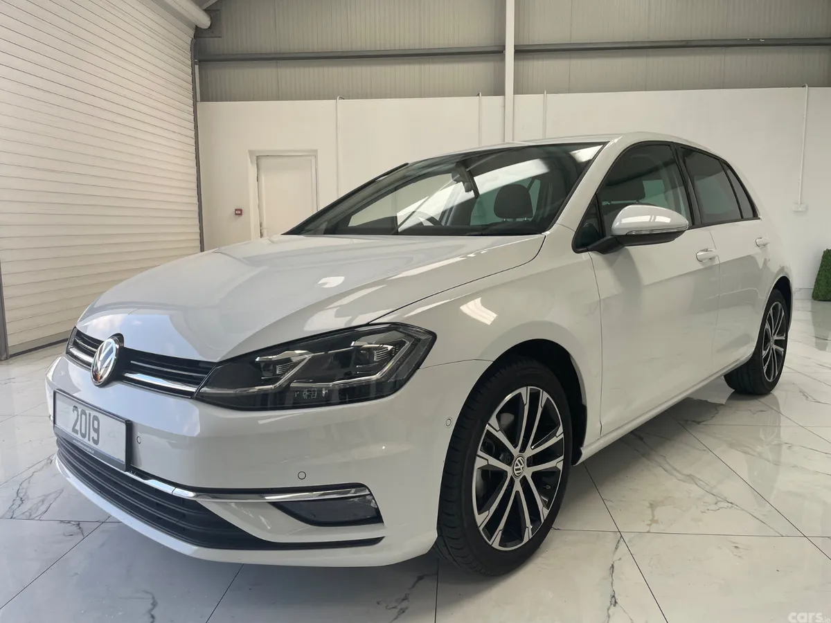 Volkswagen Golf Hatchback, Petrol, 2019, White