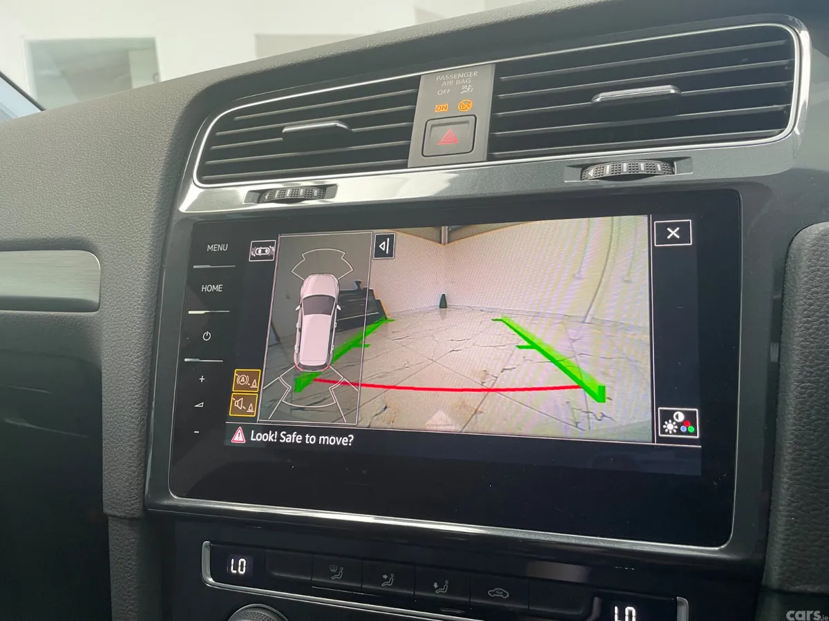 Volkswagen Golf Hatchback, Petrol, 2019, White