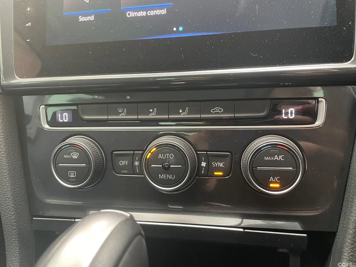 Volkswagen Golf Hatchback, Petrol, 2019, White