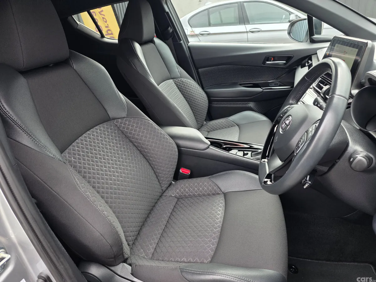 Toyota C-HR Hatchback, Petrol, 2023, Grey