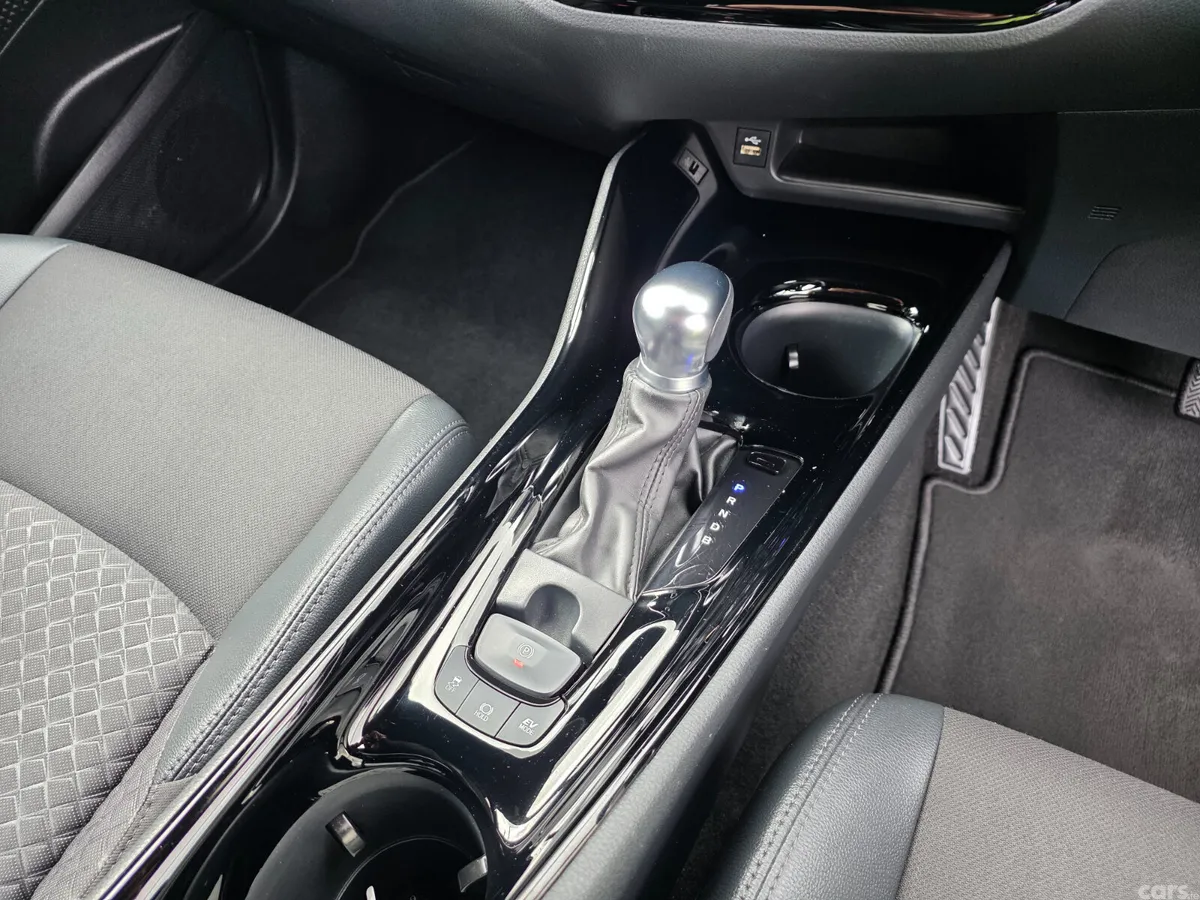 Toyota C-HR Hatchback, Petrol, 2023, Grey