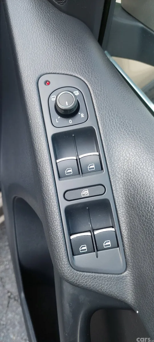 Volkswagen Tiguan SUV, Diesel, 2016, Brown