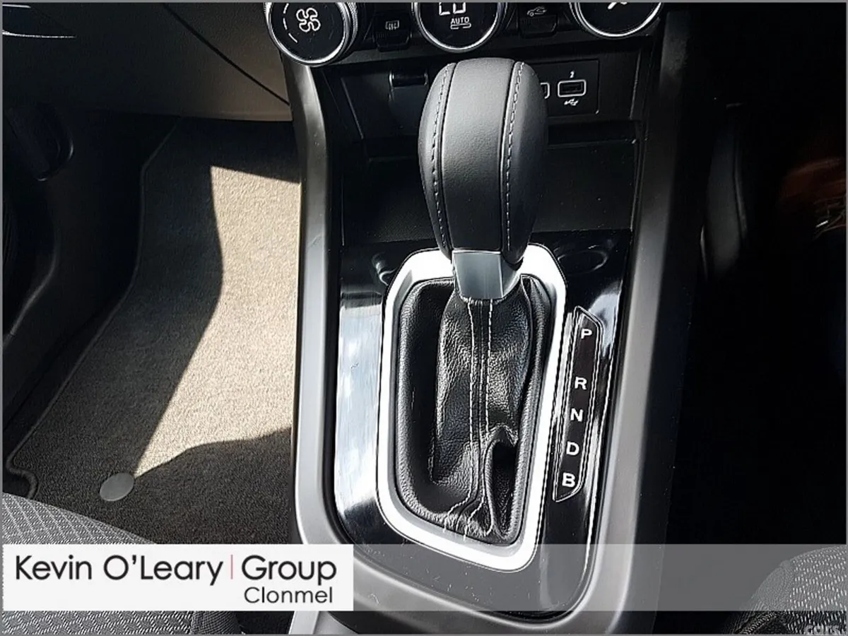 Renault Arkana Hatchback, Petrol, 2024, Blue