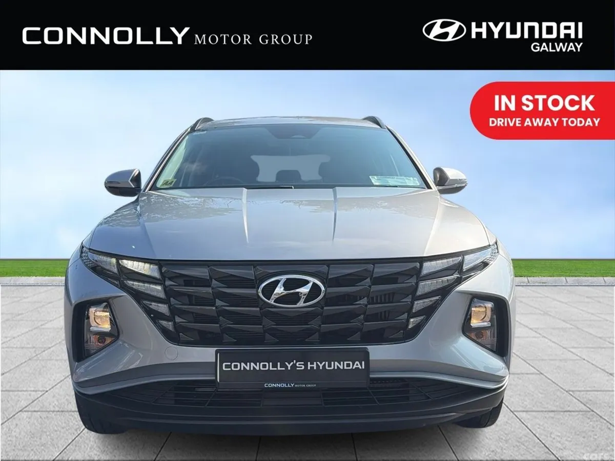 Hyundai Tucson SUV, Petrol Plug-in Hybrid, 2023, Grey