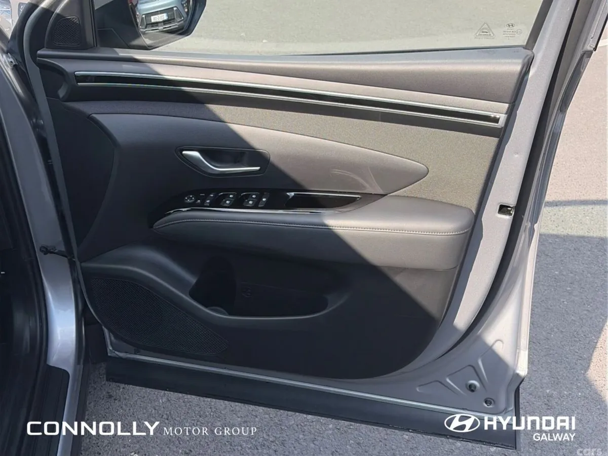 Hyundai Tucson SUV, Petrol Plug-in Hybrid, 2023, Grey
