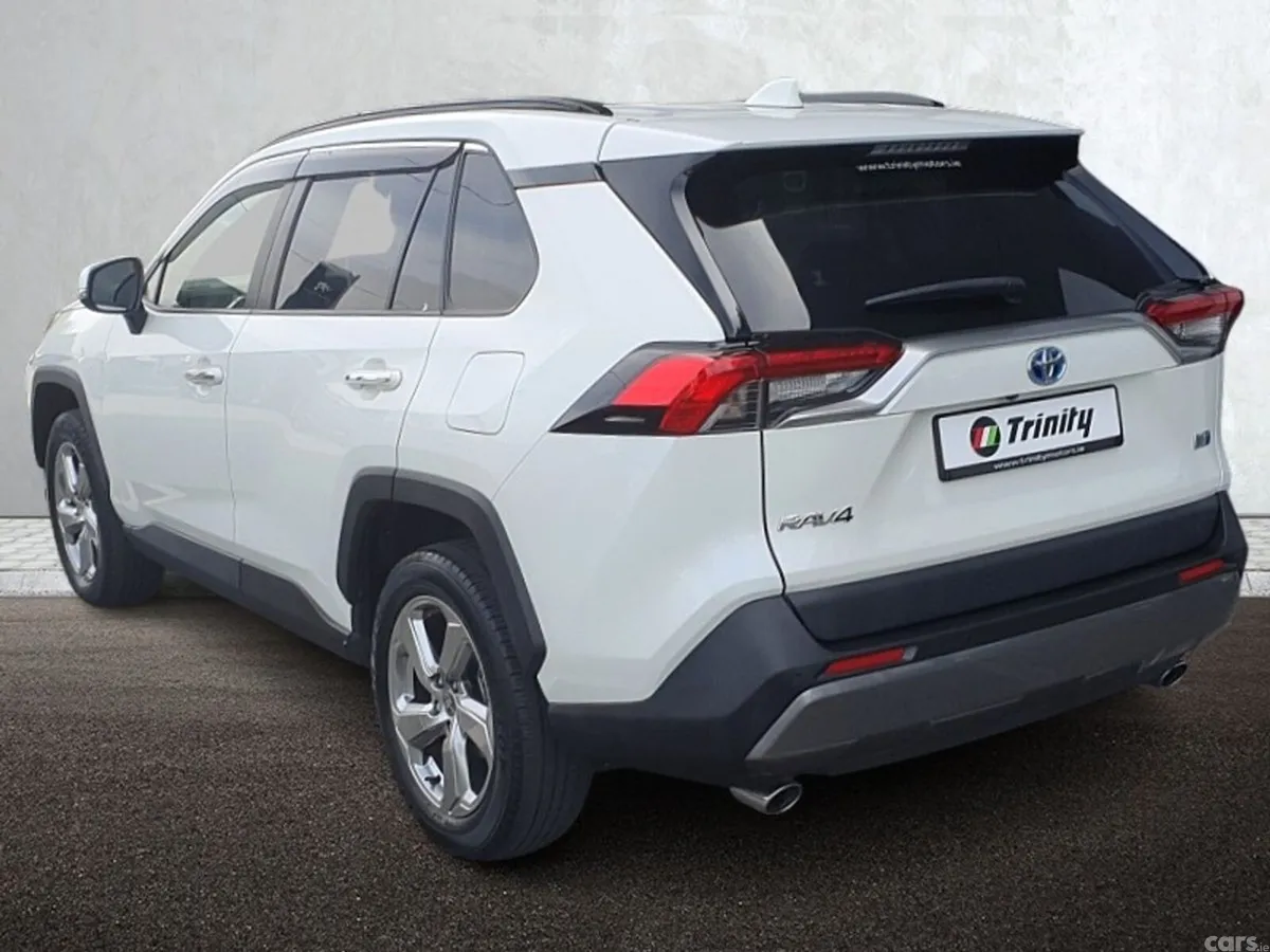 Toyota RAV4 SUV, Petrol Hybrid, 2022, White