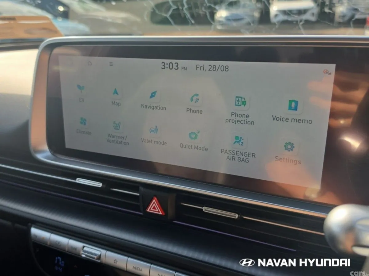 Hyundai IONIQ 6 Saloon, Electric, 2023, Green