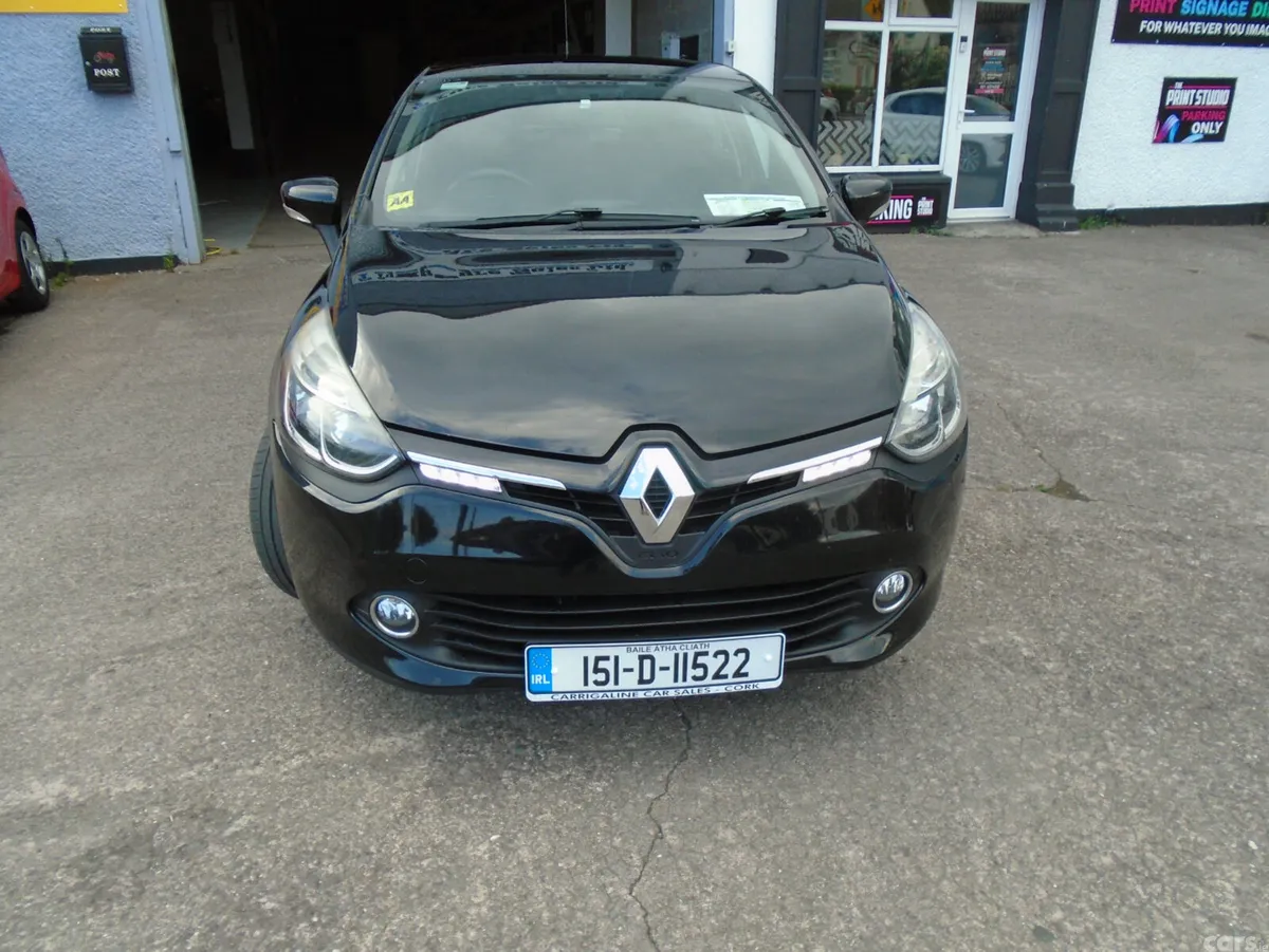 Renault Clio Hatchback, Petrol, 2015, Black