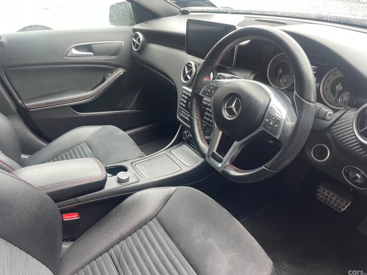 Mercedes-Benz A-Class Hatchback, Petrol, 2014, Black