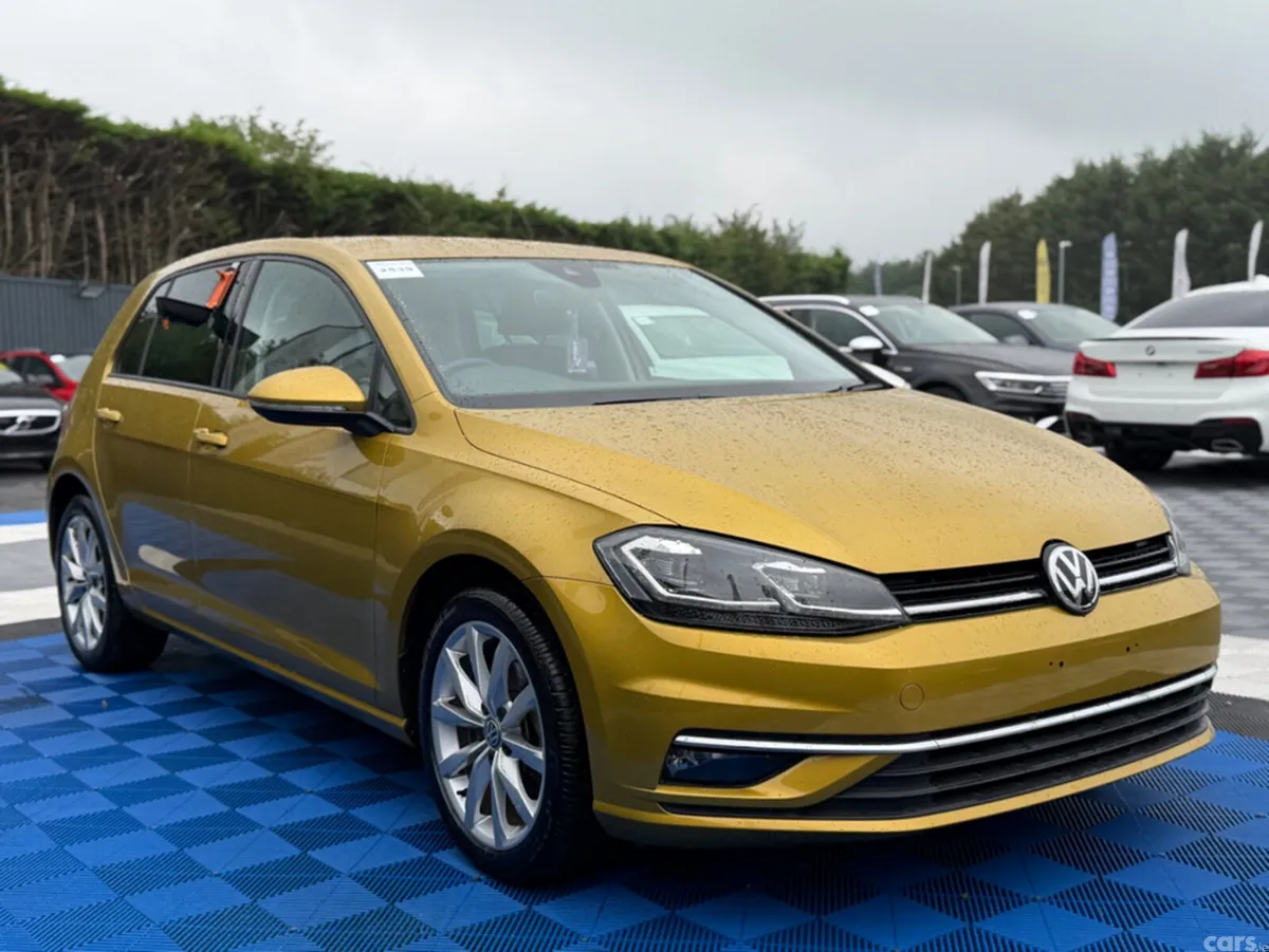 Volkswagen Golf Hatchback, Petrol, 2019, Gold