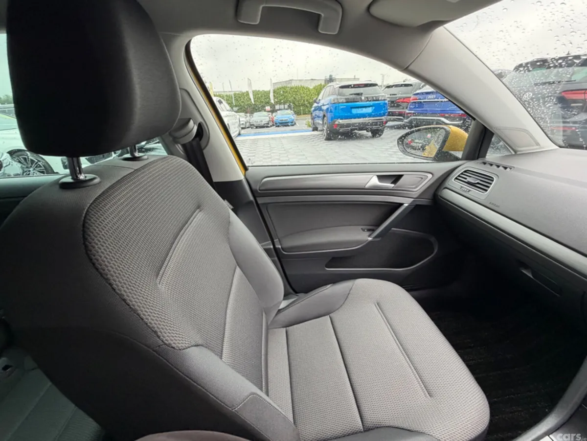 Volkswagen Golf Hatchback, Petrol, 2019, Gold