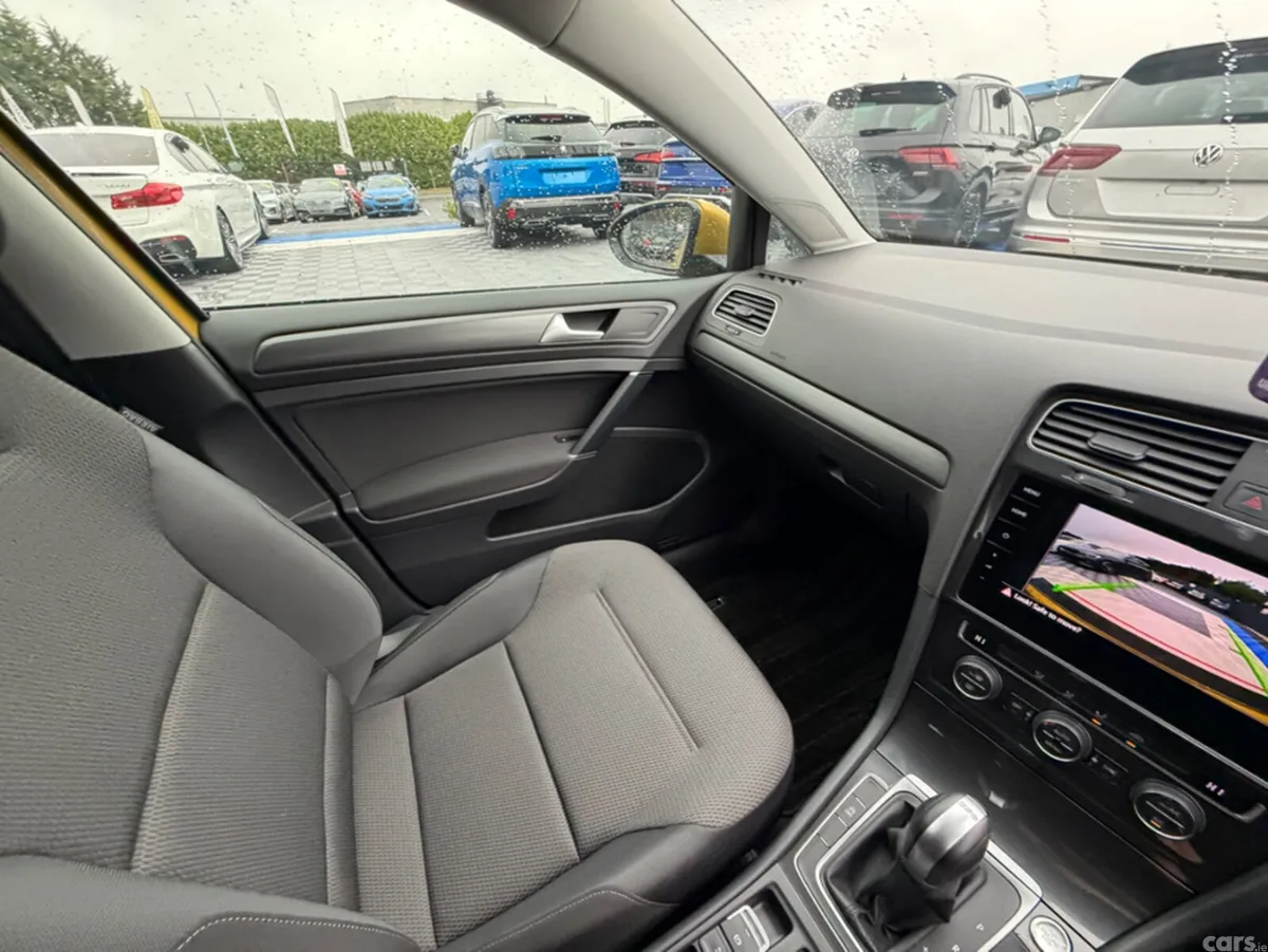 Volkswagen Golf Hatchback, Petrol, 2019, Gold