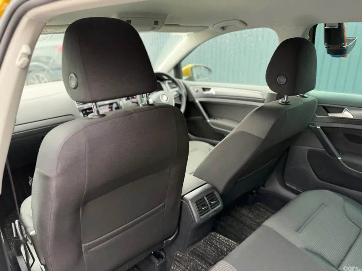 Volkswagen Golf Hatchback, Petrol, 2019, Gold