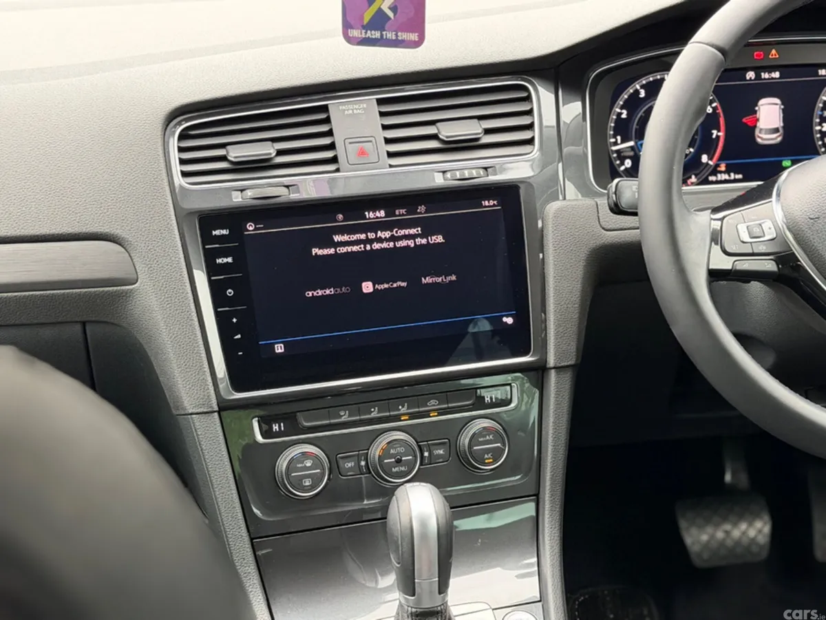 Volkswagen Golf Hatchback, Petrol, 2019, Gold