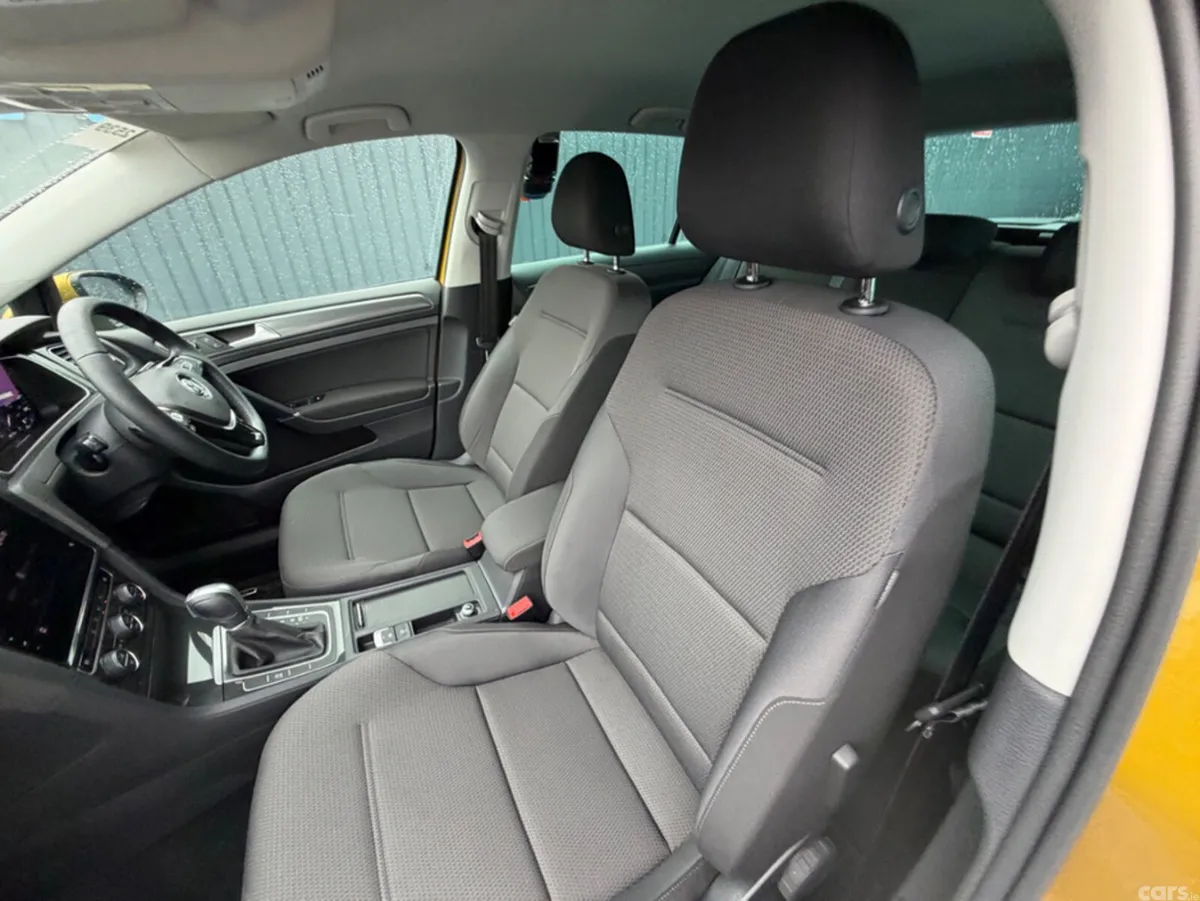Volkswagen Golf Hatchback, Petrol, 2019, Gold