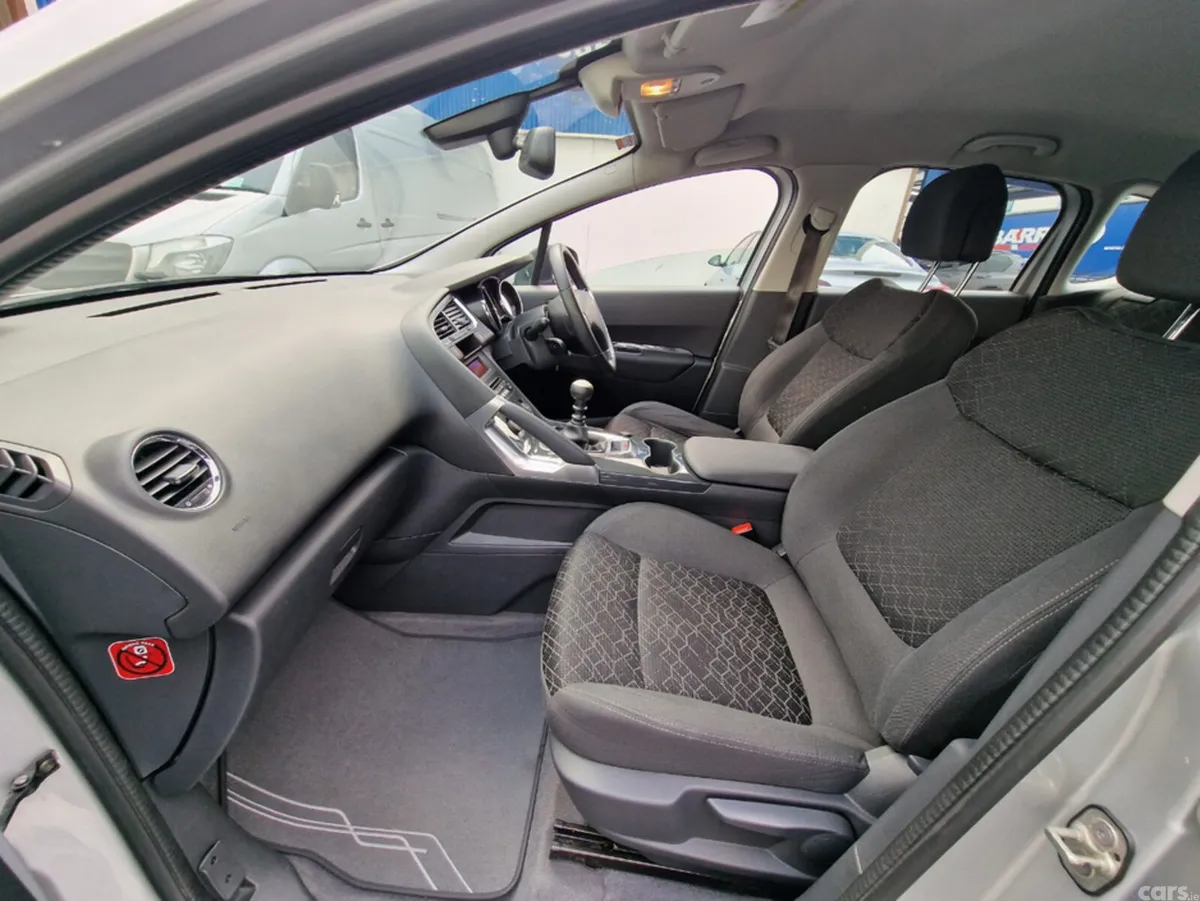 Peugeot 3008 Hatchback, Diesel, 2016, Grey