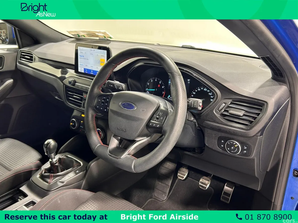 Ford Focus Hatchback, Petrol Hybrid, 2021, Blue