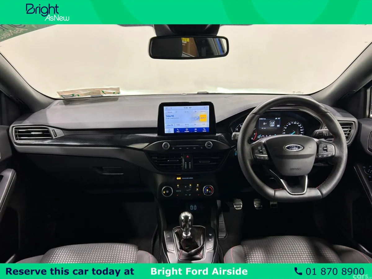 Ford Focus Hatchback, Petrol Hybrid, 2021, Blue
