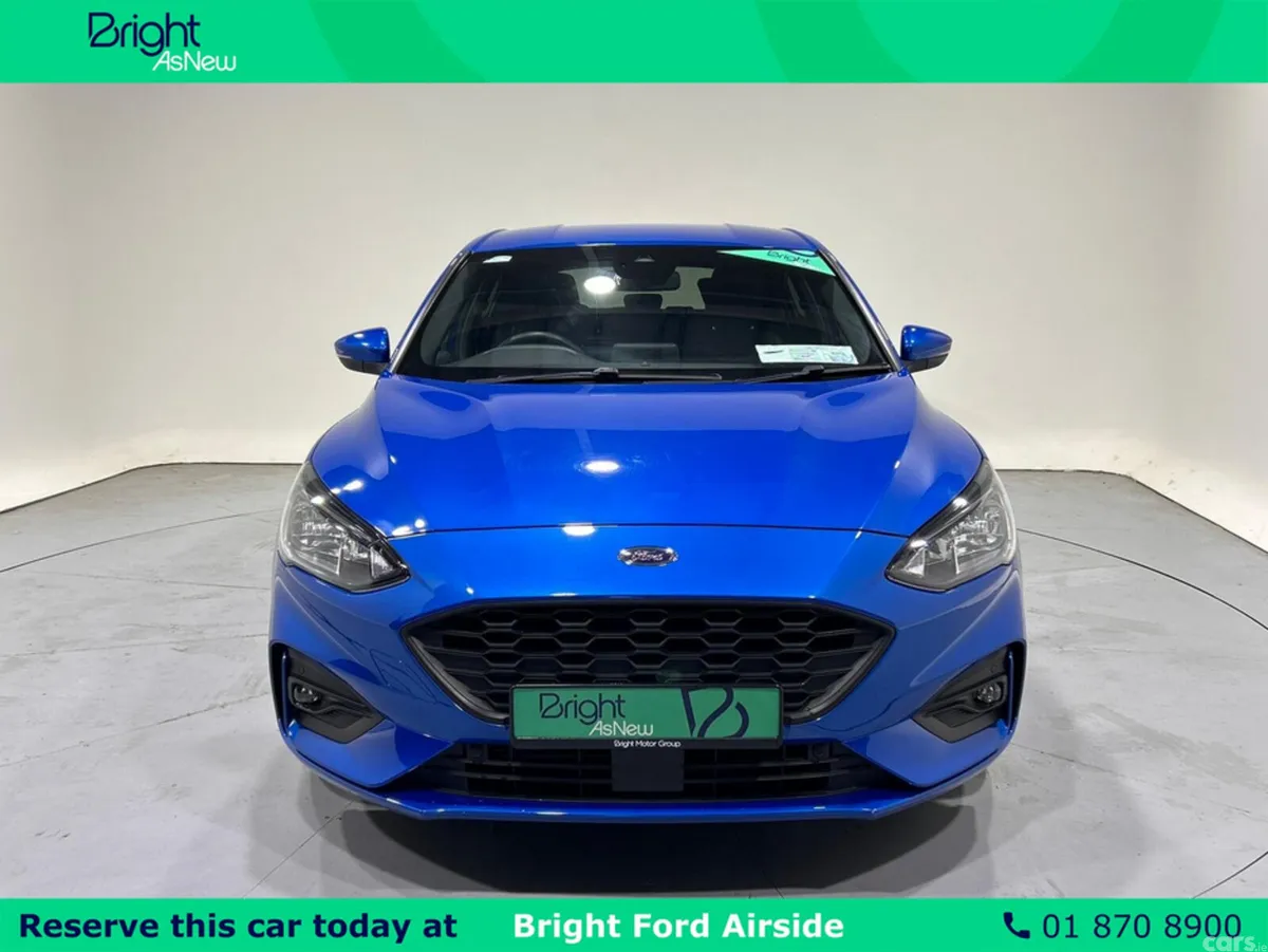 Ford Focus Hatchback, Petrol Hybrid, 2021, Blue
