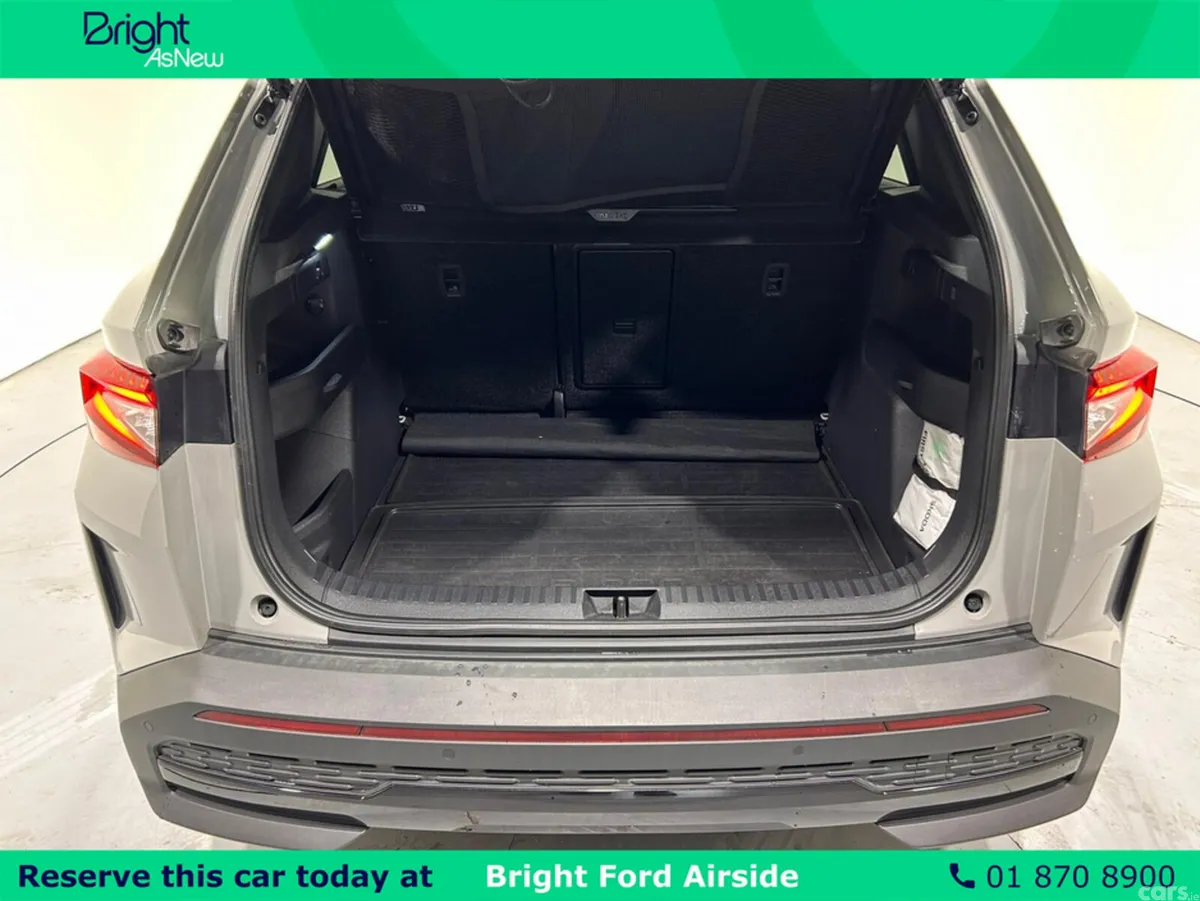 Skoda Elroq Hatchback, Electric, 2025, Grey