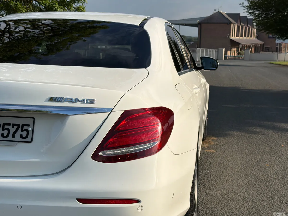 Mercedes-Benz E-Class Saloon, Diesel, 2019, White