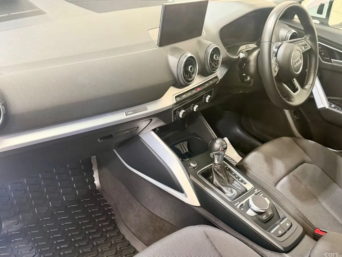 Audi Q2 SUV, Petrol, 2019, White
