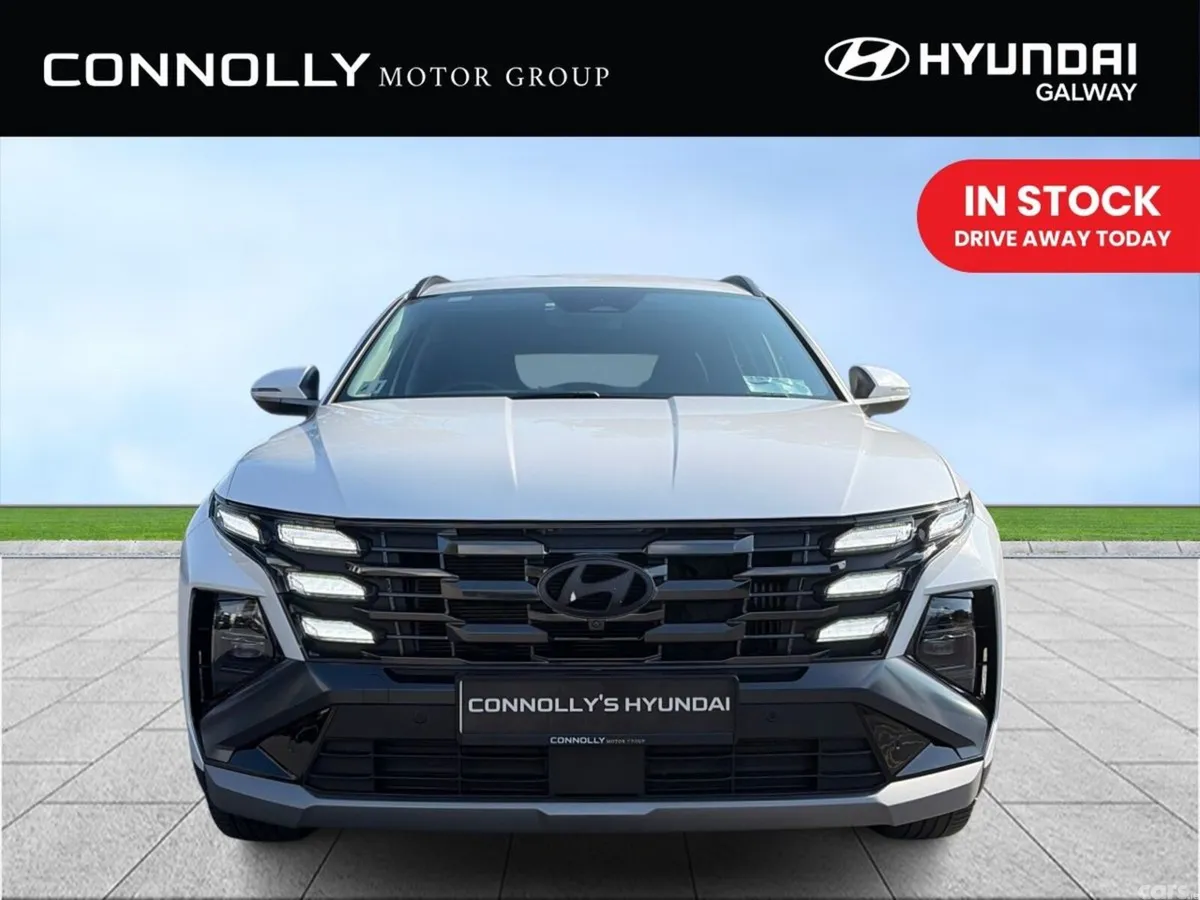 Hyundai Tucson SUV, Petrol Hybrid, 2024, White