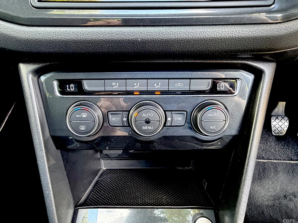 Volkswagen Tiguan SUV, Diesel, 2017, Black