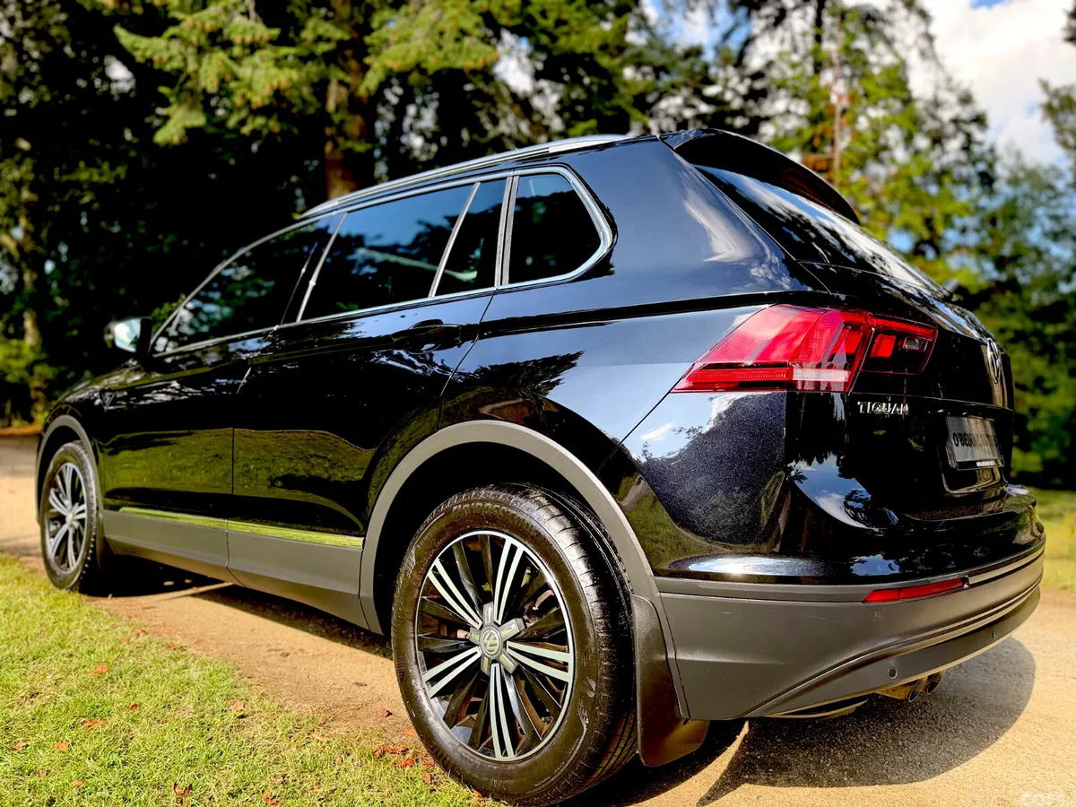 Volkswagen Tiguan SUV, Diesel, 2017, Black