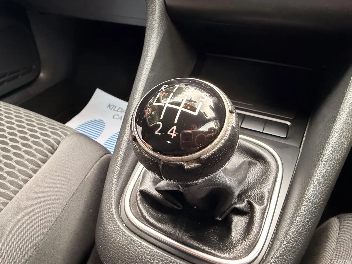 Volkswagen Golf Hatchback, Diesel, 2011, Silver