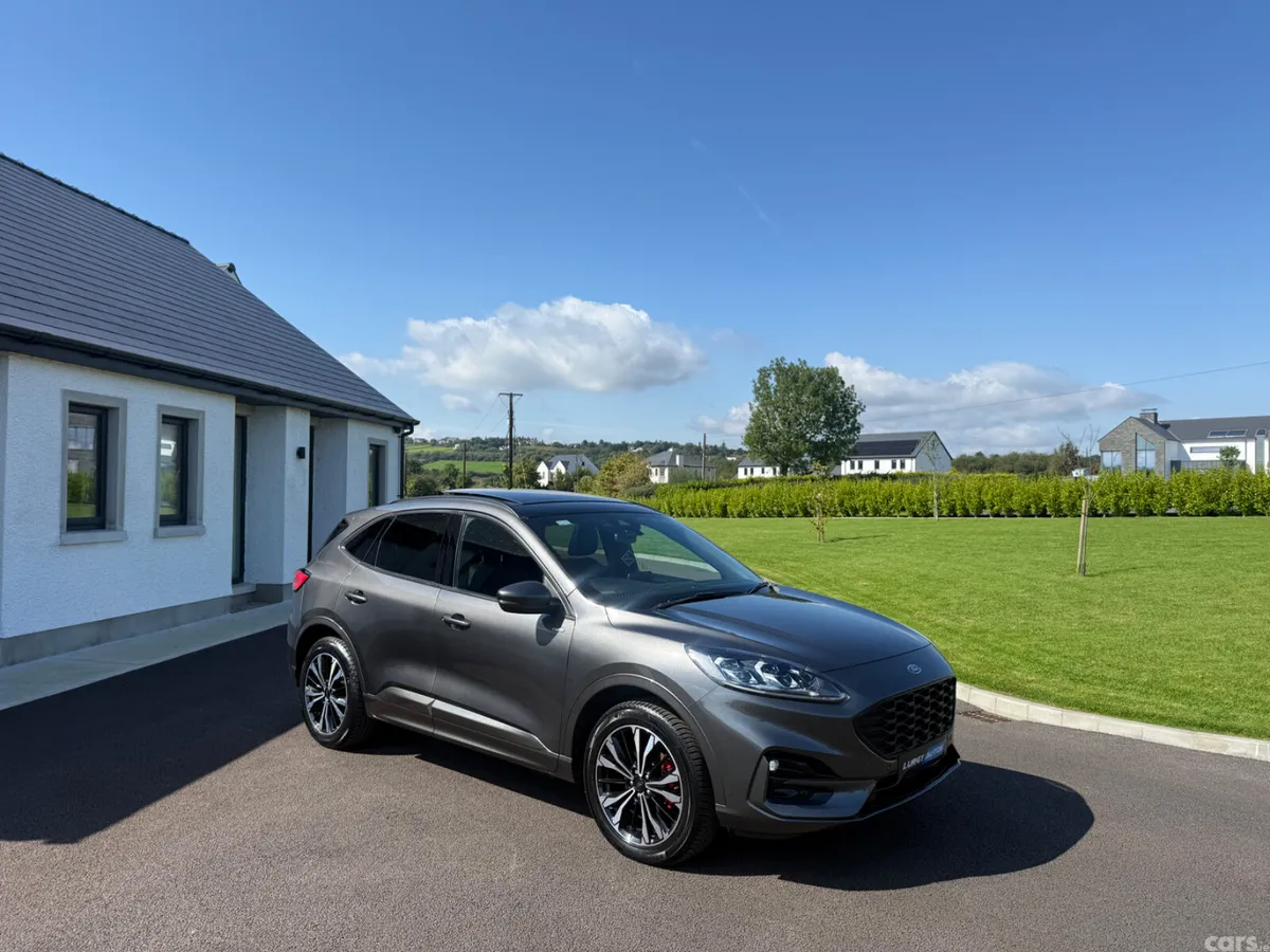 Ford Kuga SUV, Petrol Hybrid, 2023, Grey