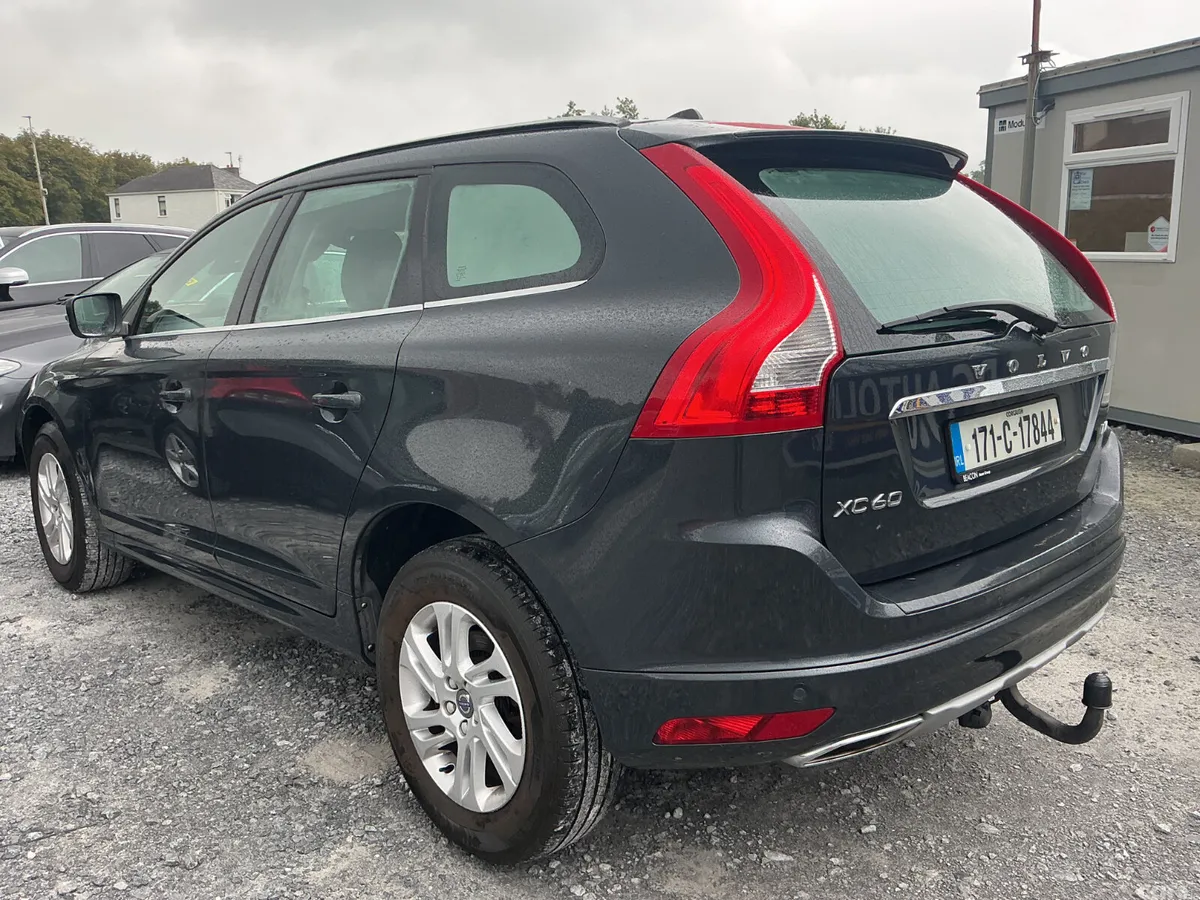 Volvo XC60 SUV, Diesel, 2017, Grey