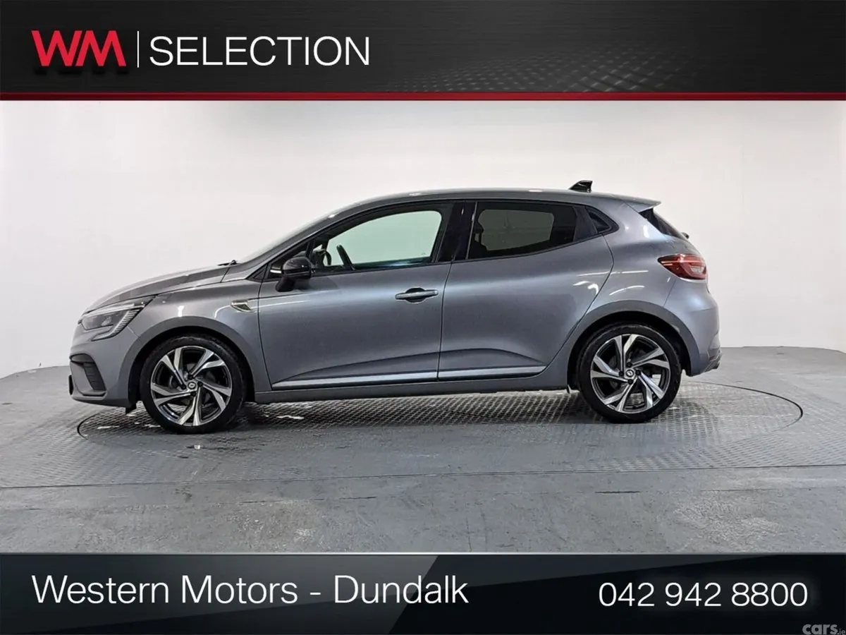 Renault Clio Hatchback, Petrol, 2023, Grey