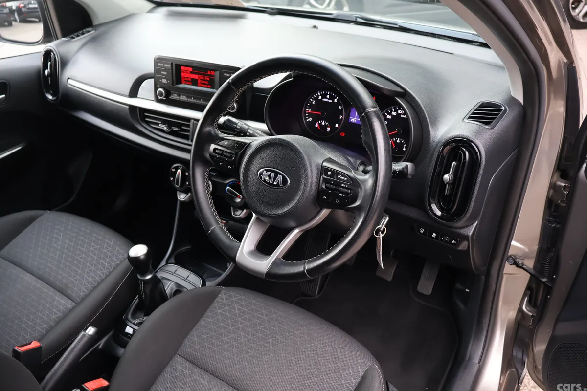 Kia Picanto Hatchback, Petrol, 2018, Grey