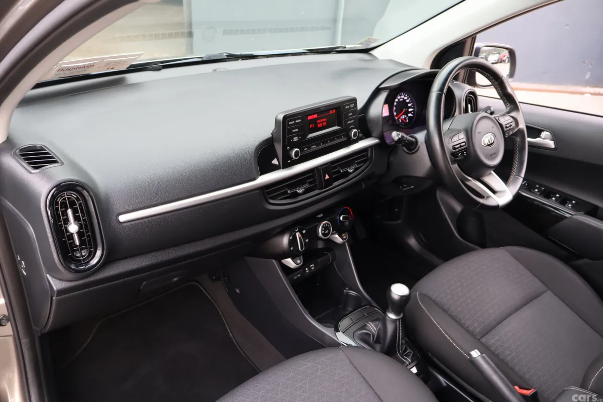 Kia Picanto Hatchback, Petrol, 2018, Grey