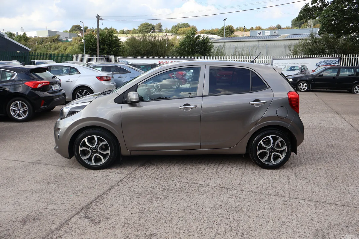 Kia Picanto Hatchback, Petrol, 2018, Grey