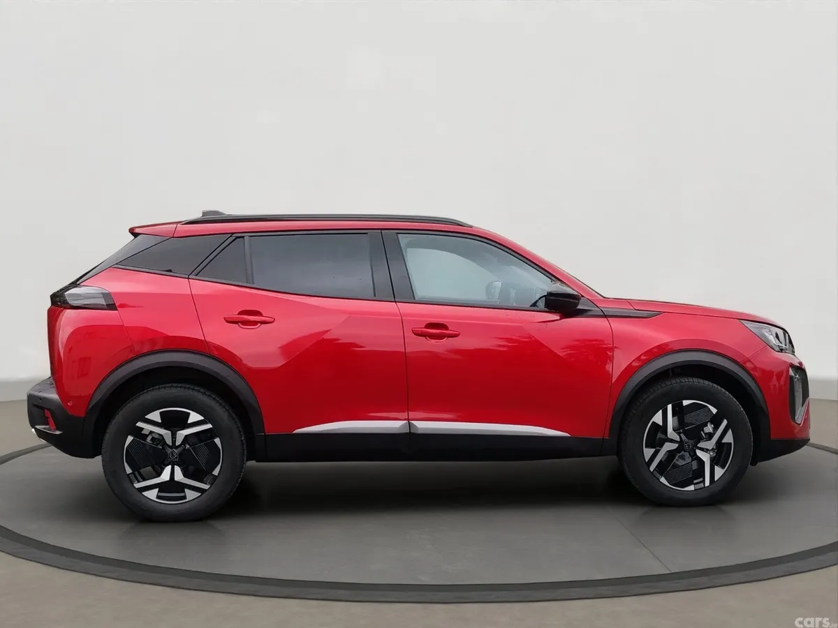 Peugeot 2008 MPV, Petrol, 2026, Red