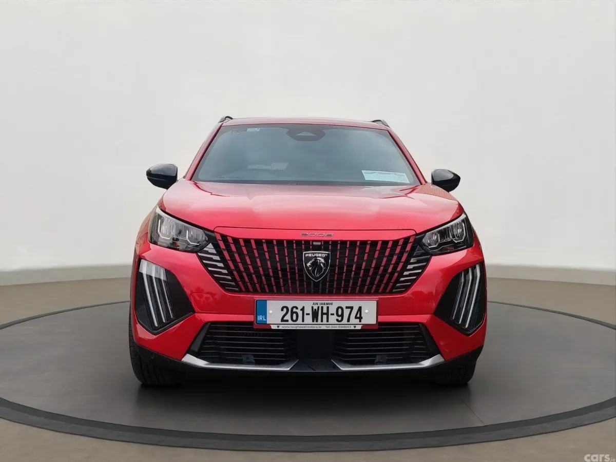 Peugeot 2008 MPV, Petrol, 2026, Red