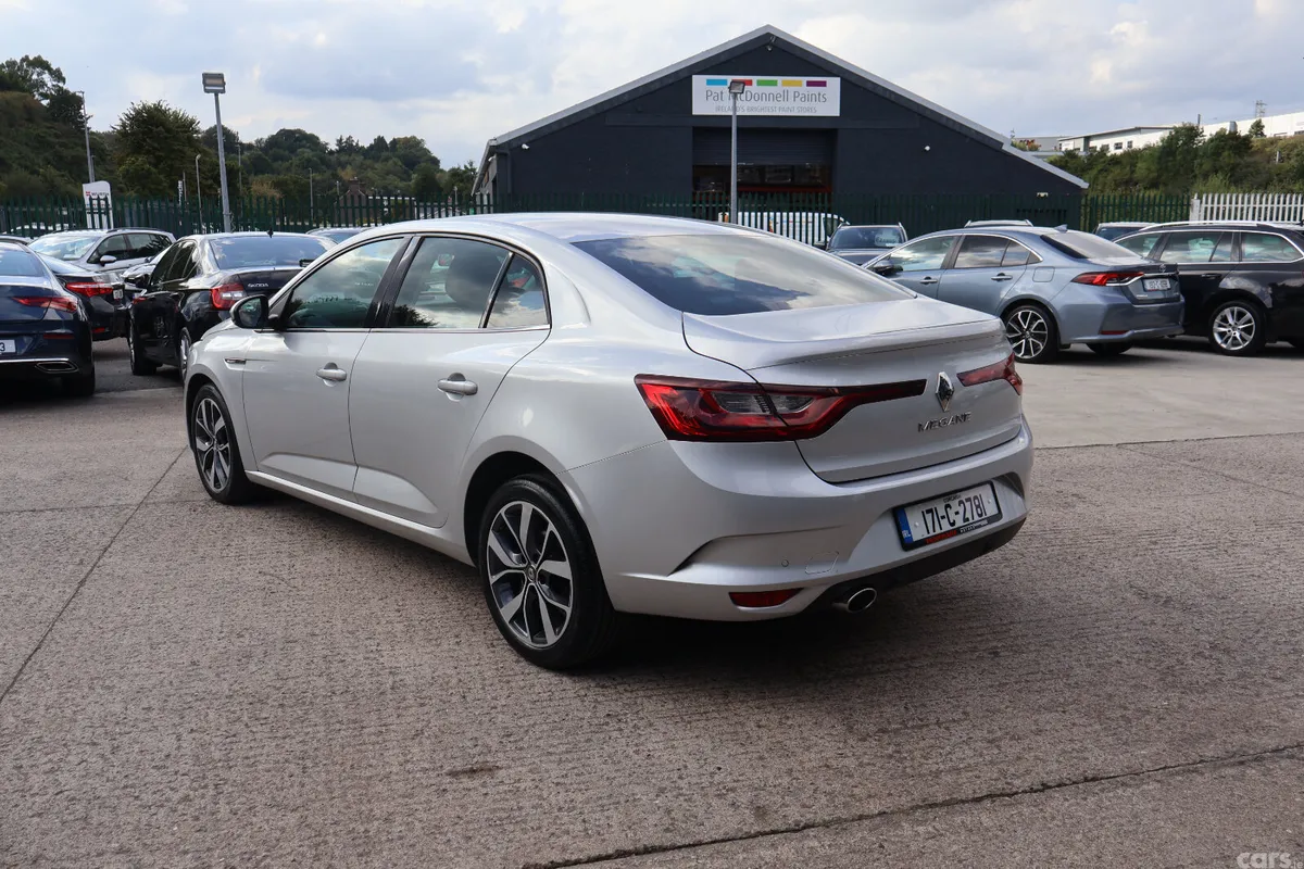 Renault Megane Saloon, Diesel, 2017, Silver
