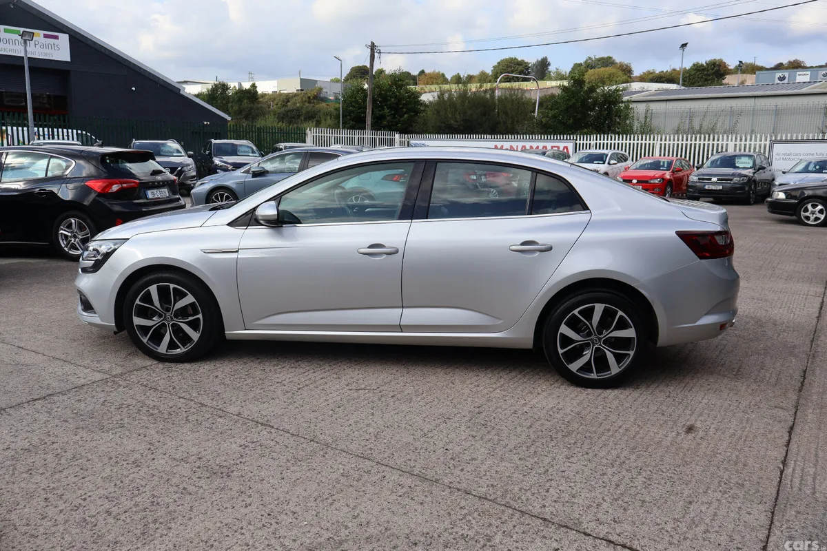 Renault Megane Saloon, Diesel, 2017, Silver