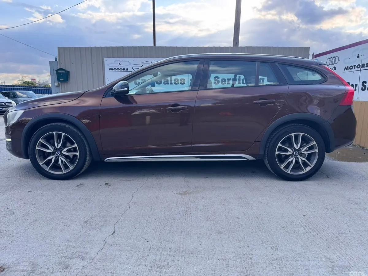 Volvo V60 Estate, Diesel, 2015, Bronze