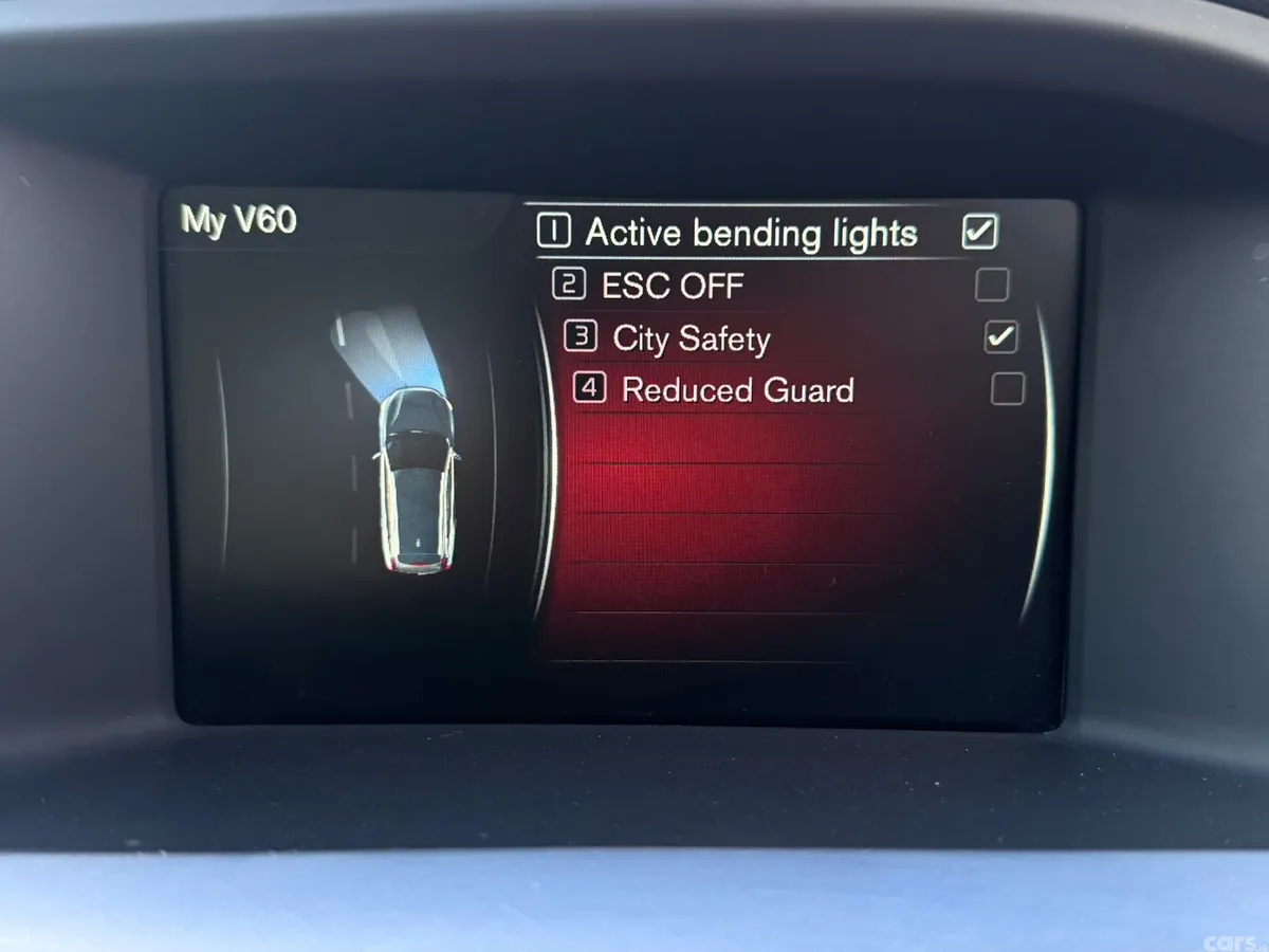 Volvo V60 Estate, Diesel, 2015, Bronze