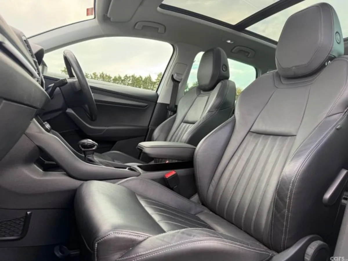 Skoda Karoq SUV, Diesel, 2019, Grey