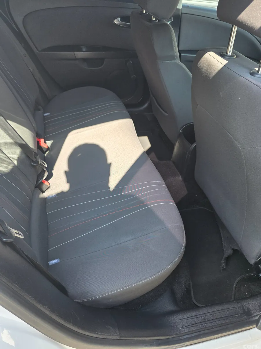 SEAT Leon Hatchback, Diesel, 2013, White