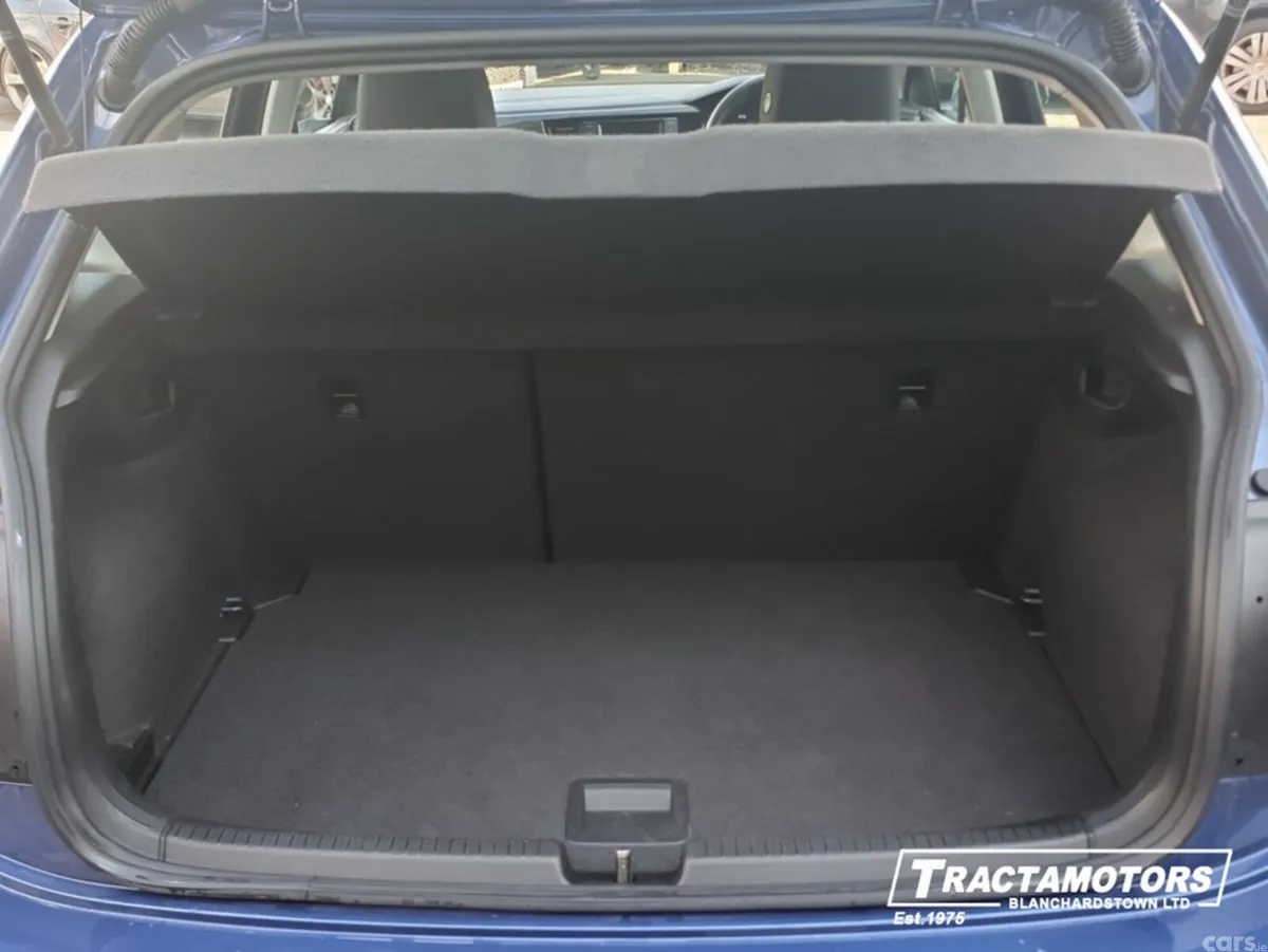 Volkswagen Polo Hatchback, Petrol, 2024, Blue