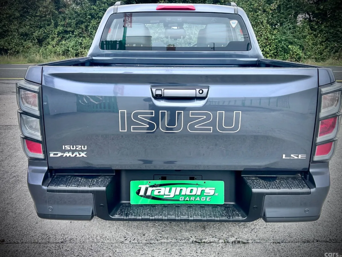 Isuzu D-Max Pick Up, Diesel, 2026, Grey